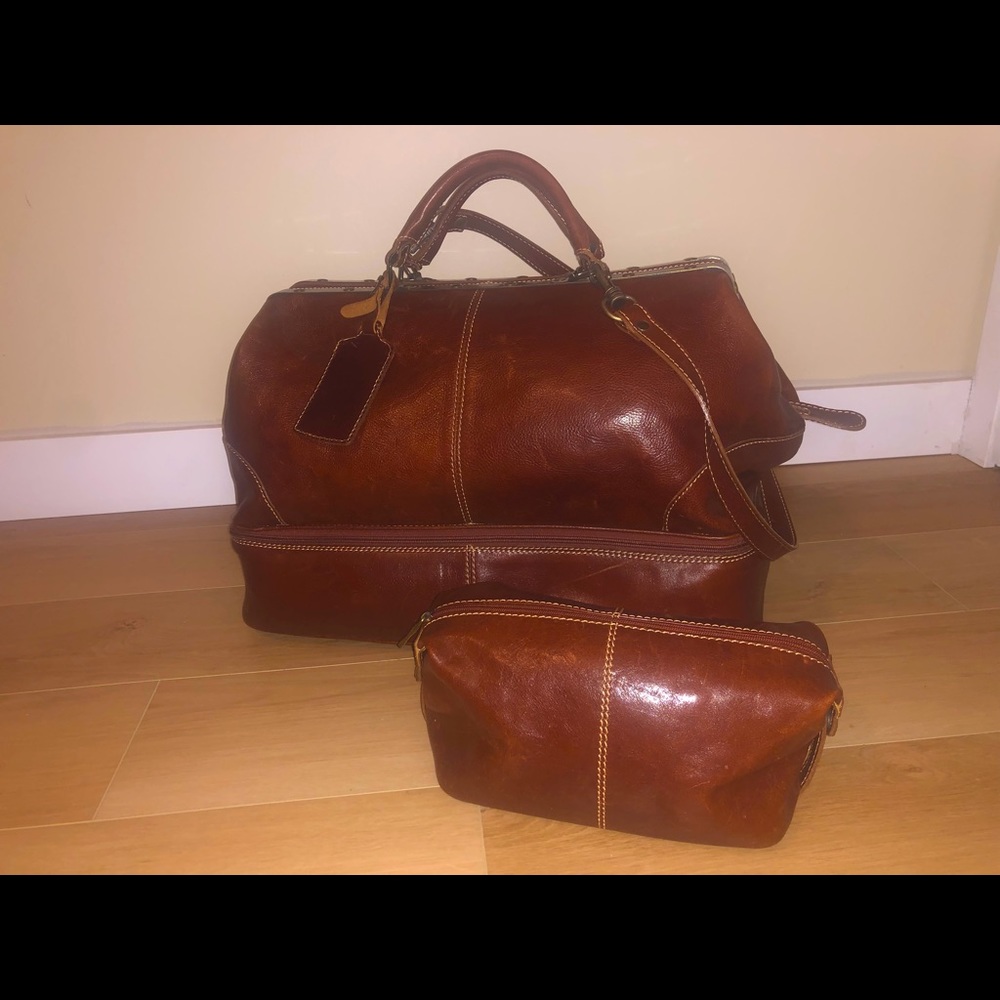 Floto Weekend Bag and matching wash bag